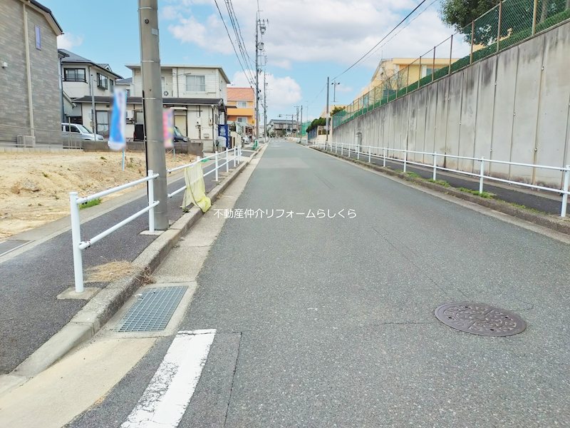現地写真（前面道路含む現地写真）