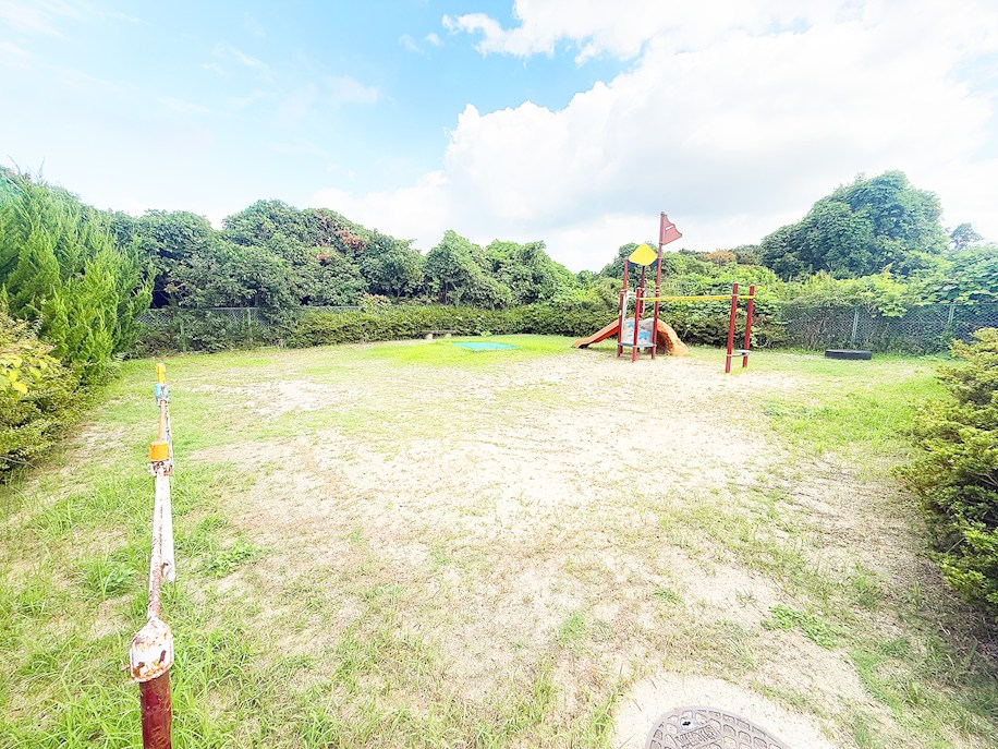 三ケ峯ちびっこ広場