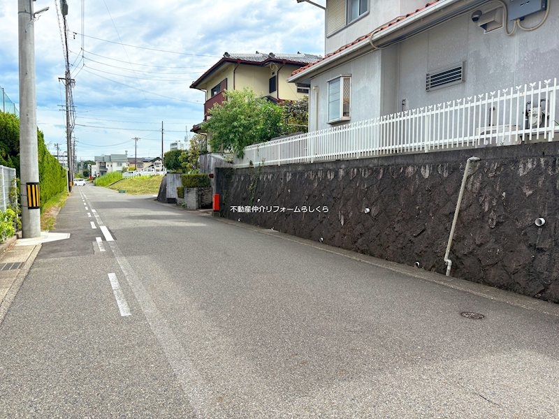 現地写真（前面道路含む現地写真）