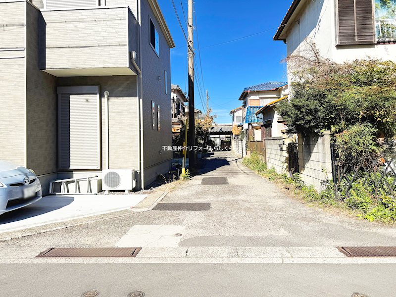 現地写真（前面道路含む現地写真）