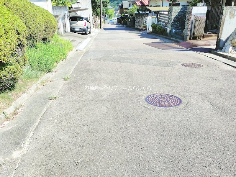 現地写真（前面道路含む現地写真）