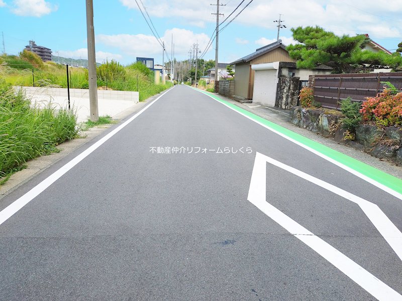 現地写真（前面道路含む現地写真）