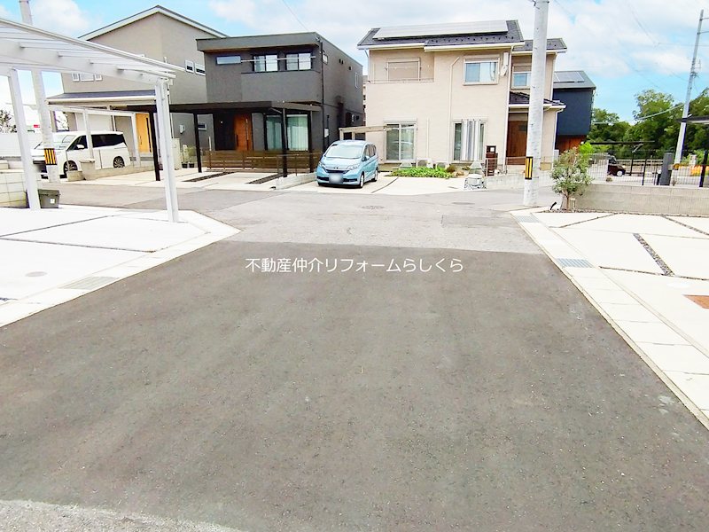 現地写真(前面道路含む現地写真)