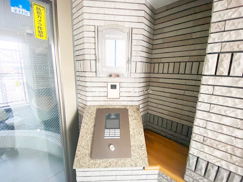 共用部写真（エントランス）
