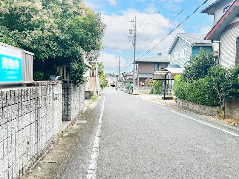 現地写真（前面道路含む現地写真）