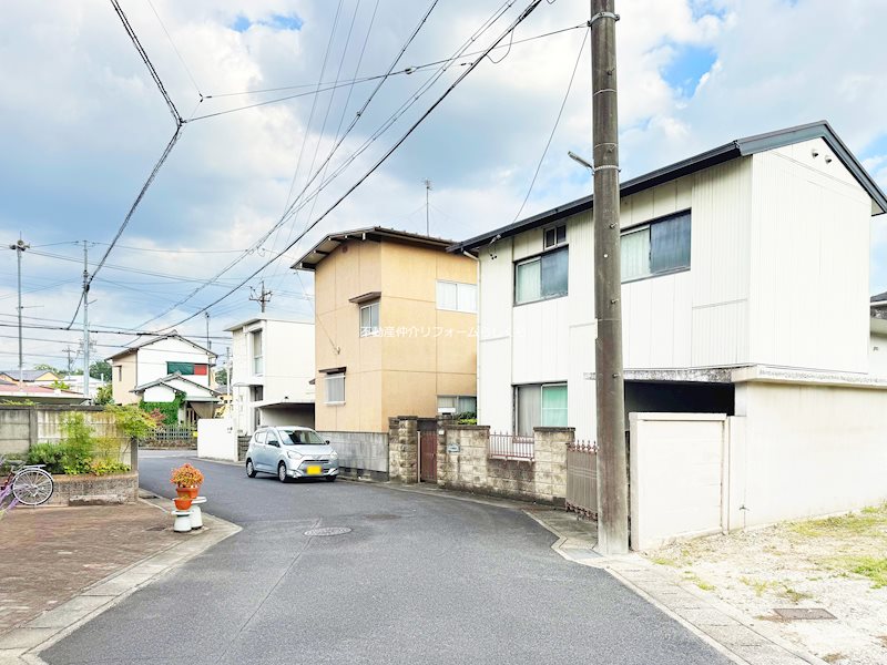 現地写真（前面道路含む現地写真）