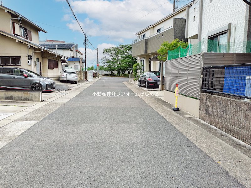現地写真（前面道路含む現地写真）