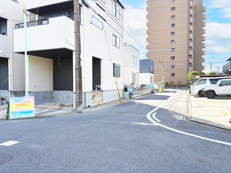 現地写真(前面道路含む現地写真)