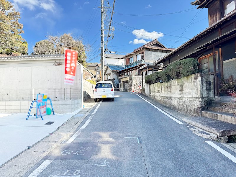 現地写真（前面道路含む現地写真）