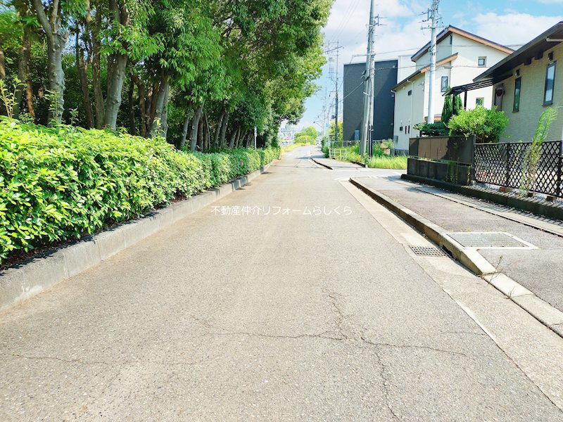 現地写真（前面道路含む現地写真）