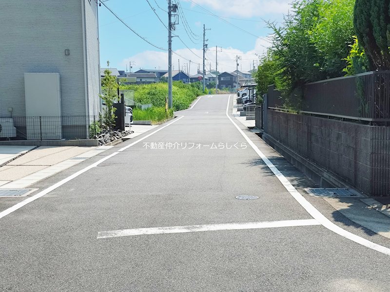 現地写真（前面道路含む現地写真）