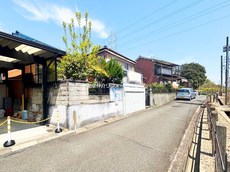現地写真（前面道路含む現地写真）