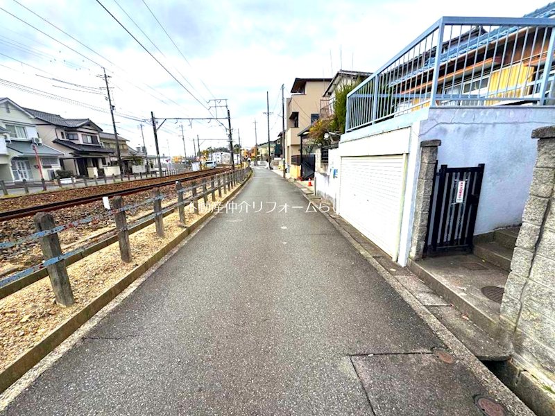現地写真（前面道路含む現地写真）
