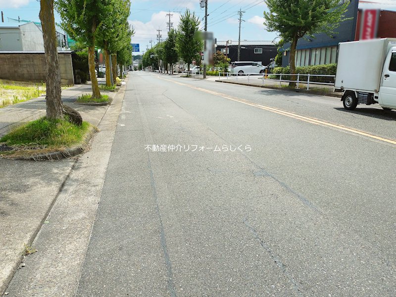 現地写真（前面道路含む現地写真）