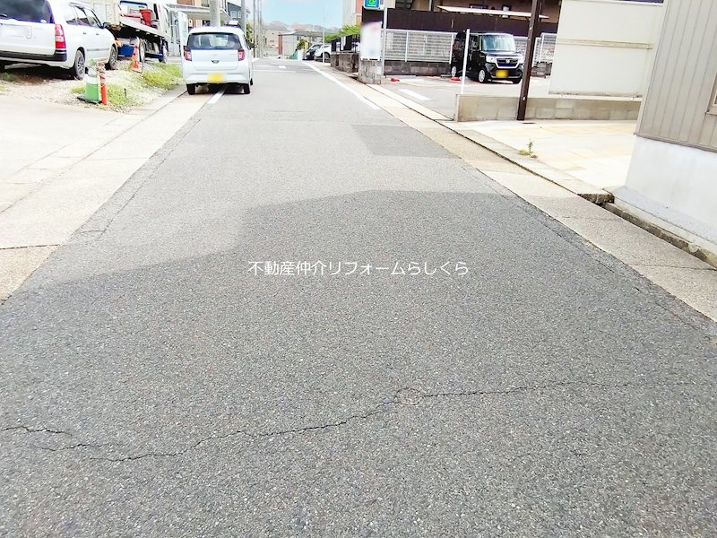 現地写真（前面道路含む現地写真）