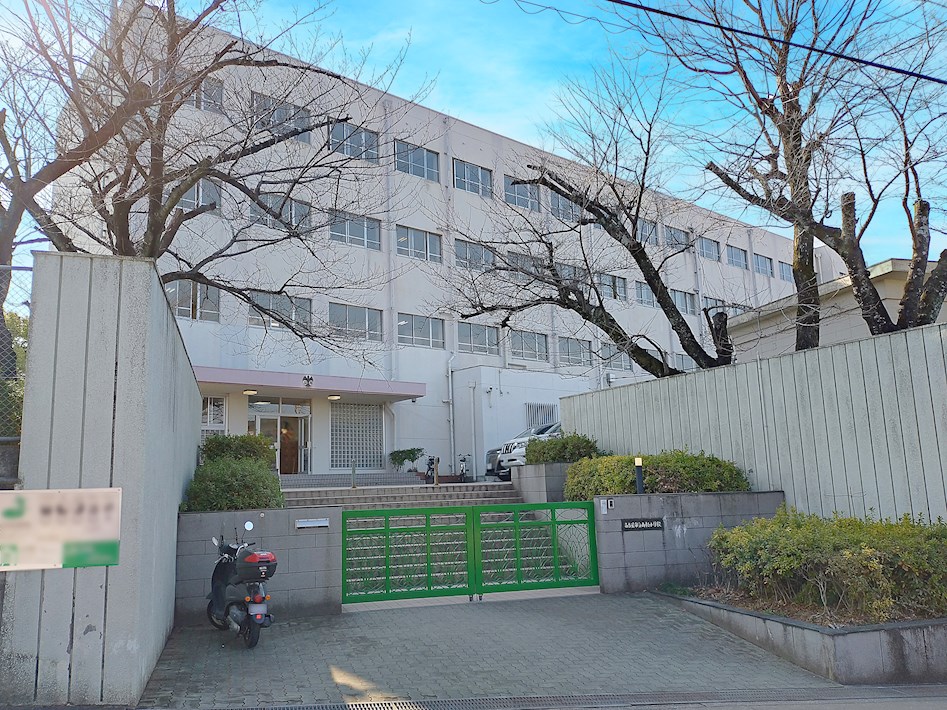 名古屋市立山根小学校