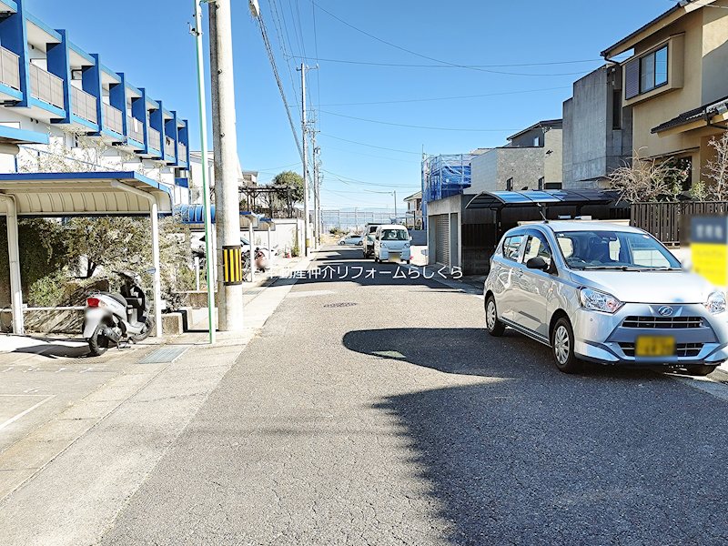 現地写真（前面道路含む現地写真）