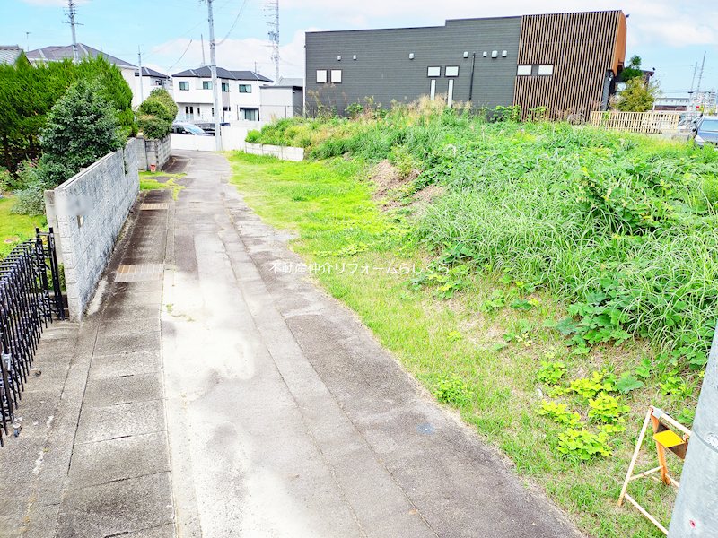 現地写真(前面道路含む現地写真)