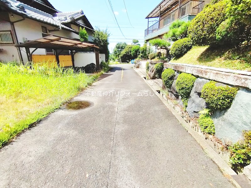 現地写真（前面道路含む現地写真）