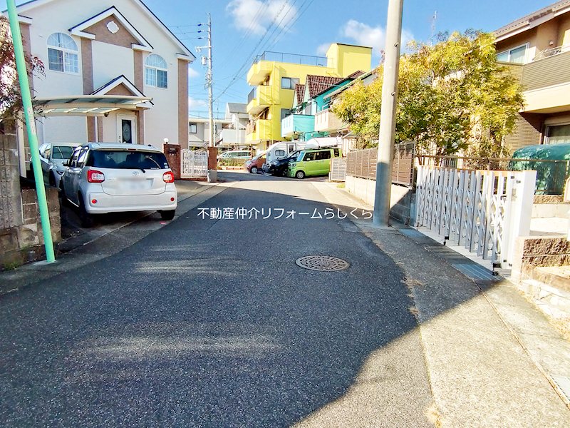 現地写真（前面道路含む現地写真）