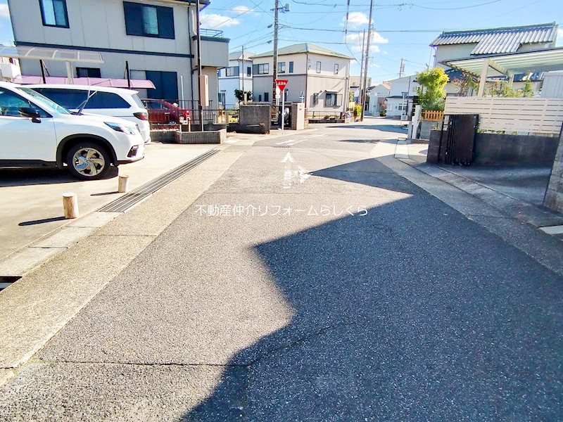 現地写真（前面道路含む現地写真）