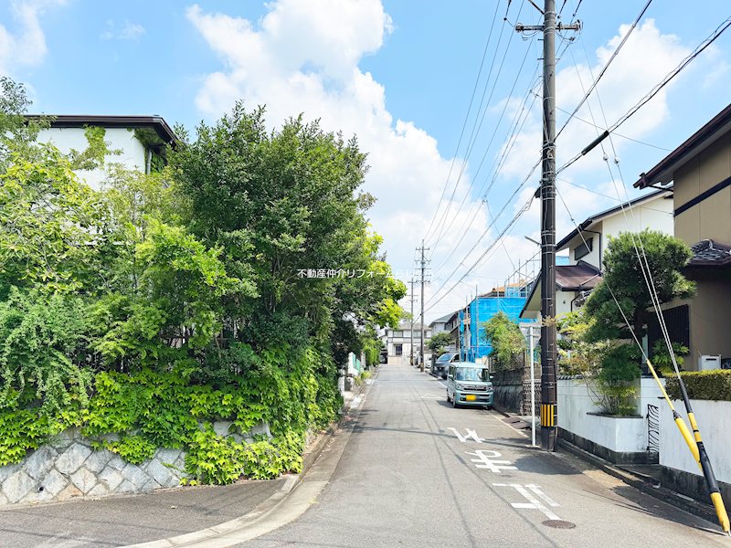 現地写真（前面道路含む現地写真）