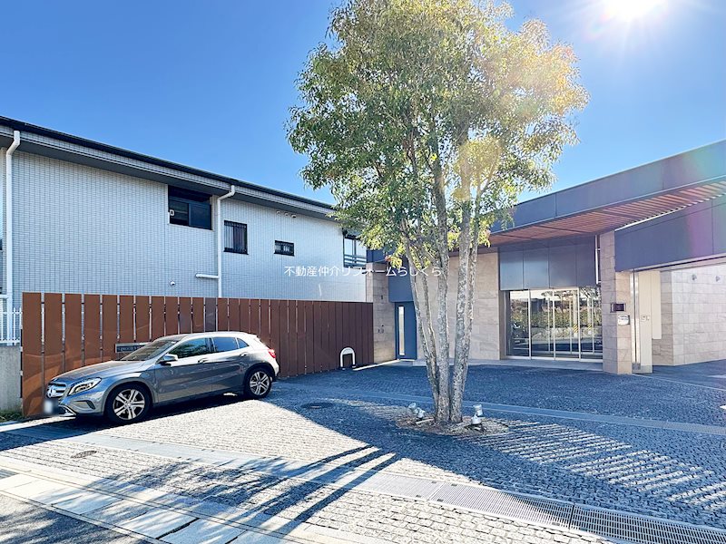 共用部写真（エントランス）