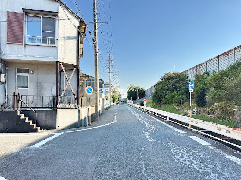 現地写真（前面道路含む現地写真）