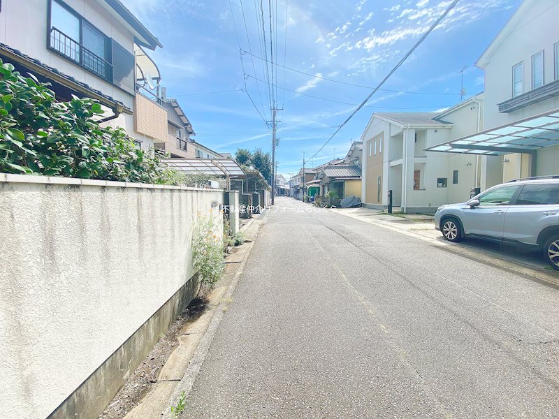 現地写真（前面道路含む現地写真）