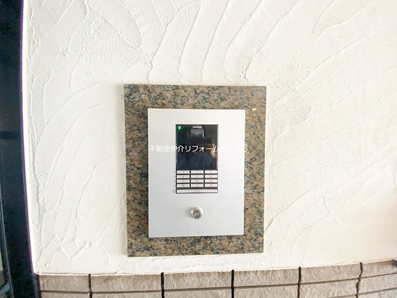 共用部写真（エントランス）