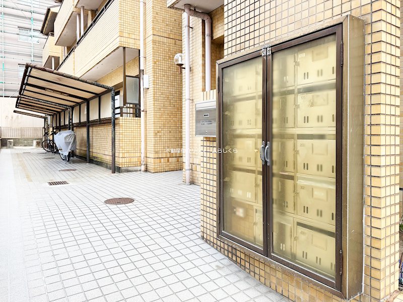 共用部写真（エントランス）