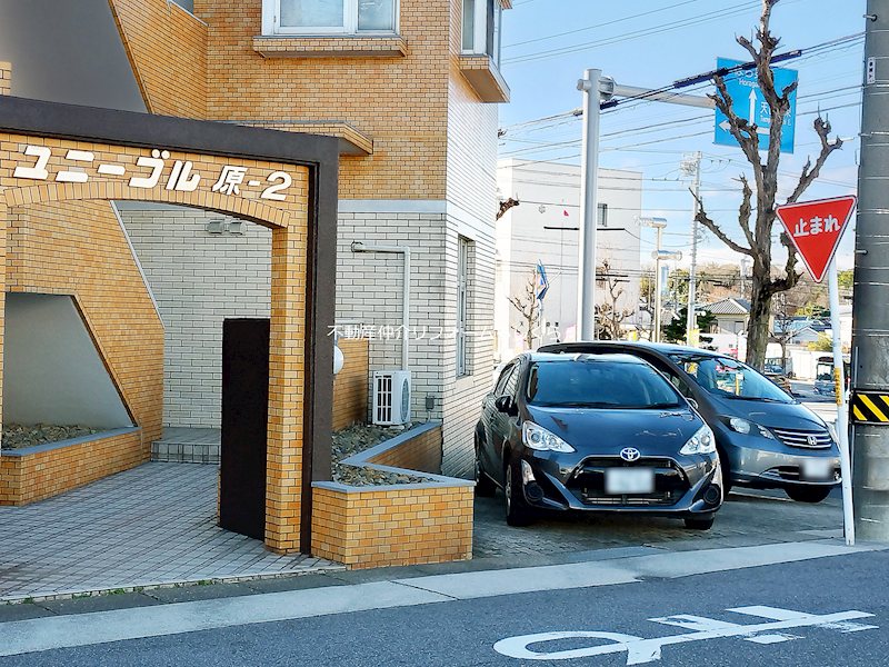 共用部写真（駐車場）