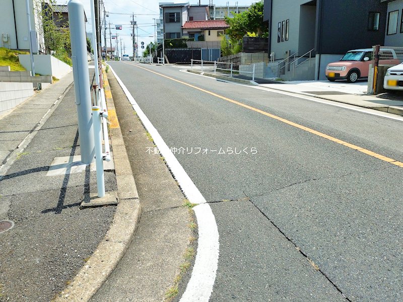 現地写真（前面道路含む現地写真）