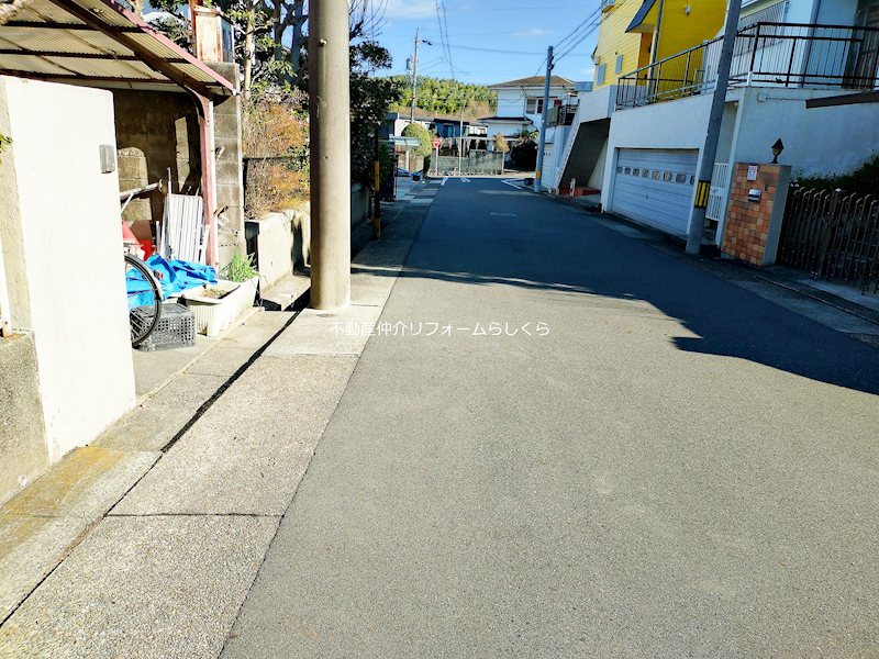 現地写真（前面道路含む現地写真）