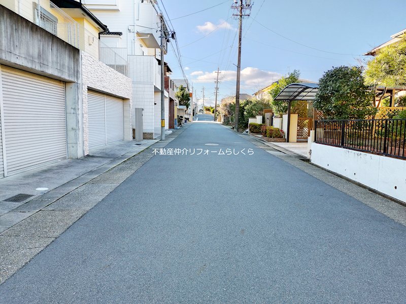 現地写真（前面道路含む現地写真）