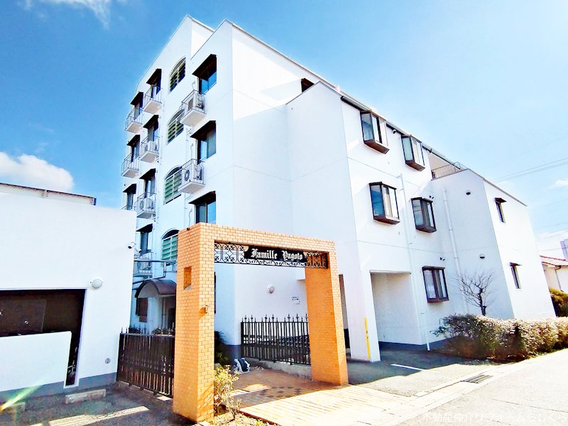 ファミール八事