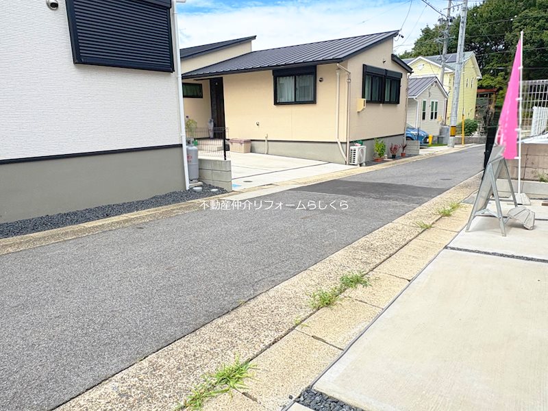 現地写真（前面道路含む現地写真）