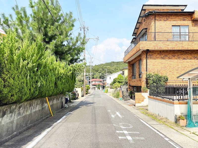 現地写真（前面道路含む現地写真）
