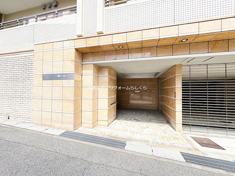 共用部写真（エントランス）