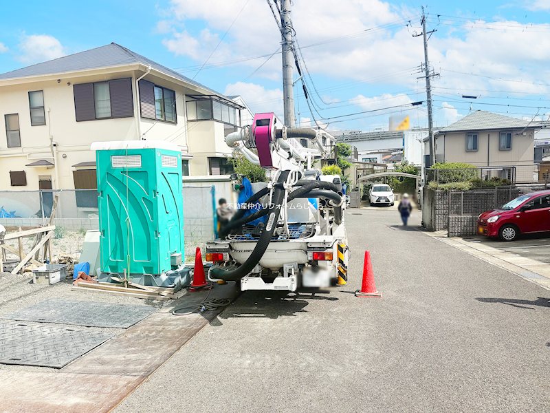 現地写真（前面道路含む現地写真）