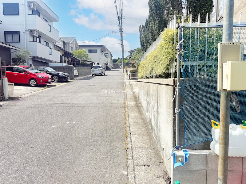 現地写真（前面道路含む現地写真）