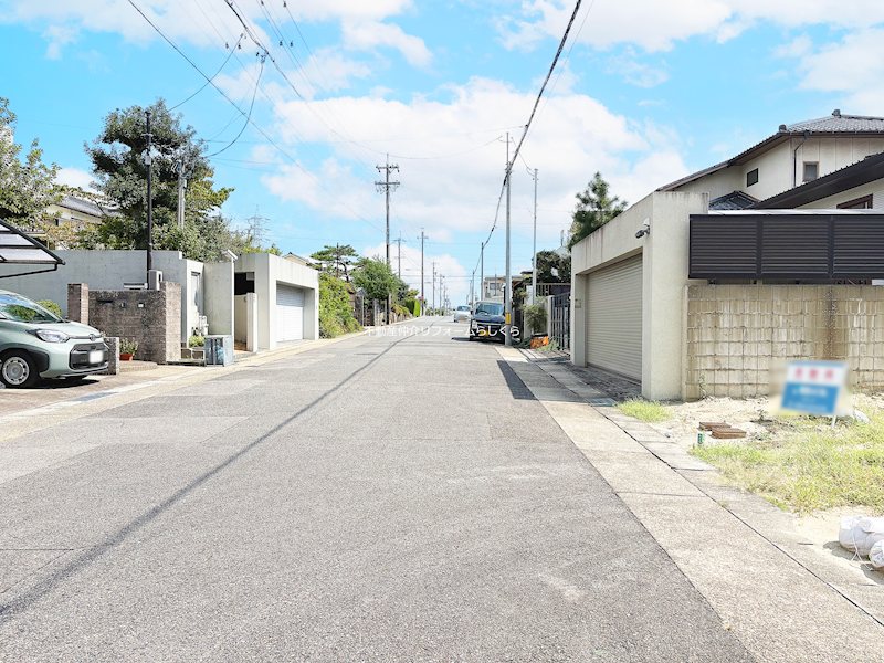 現地写真（前面道路含む現地写真）