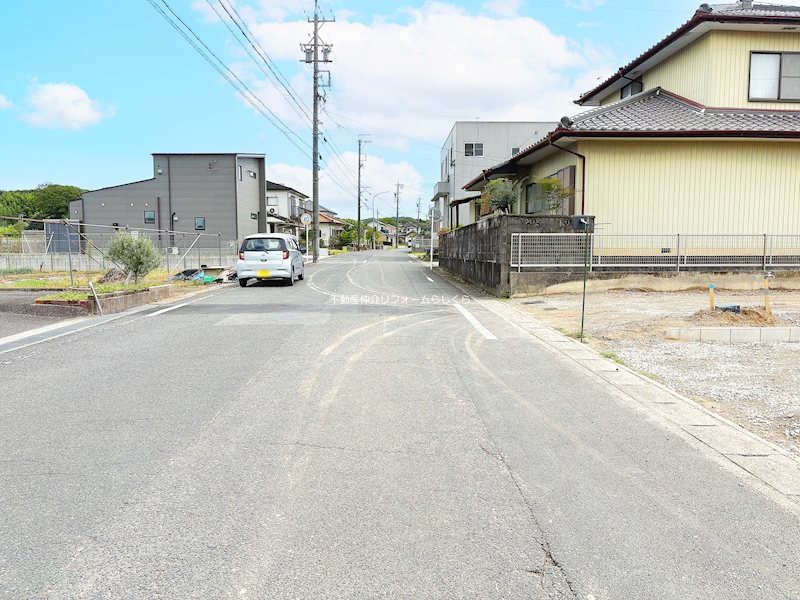 現地写真（前面道路含む現地写真）