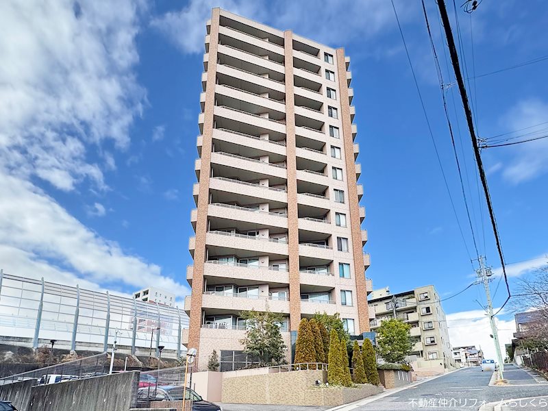 ロイヤルアーク植田イースト