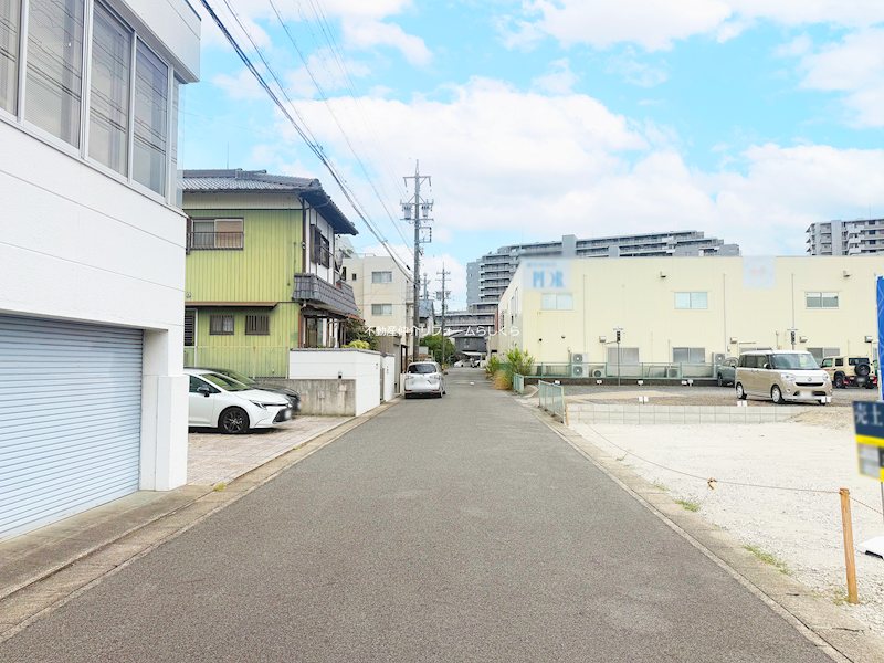 現地写真（前面道路含む現地写真）
