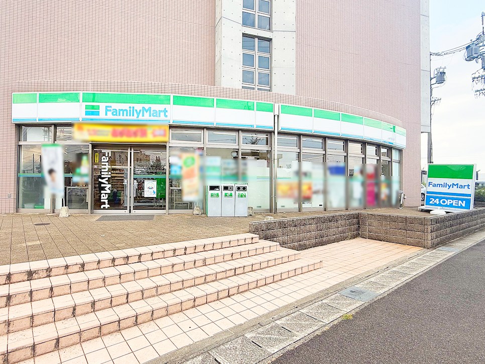 ファミリーマート 日進竹の山店