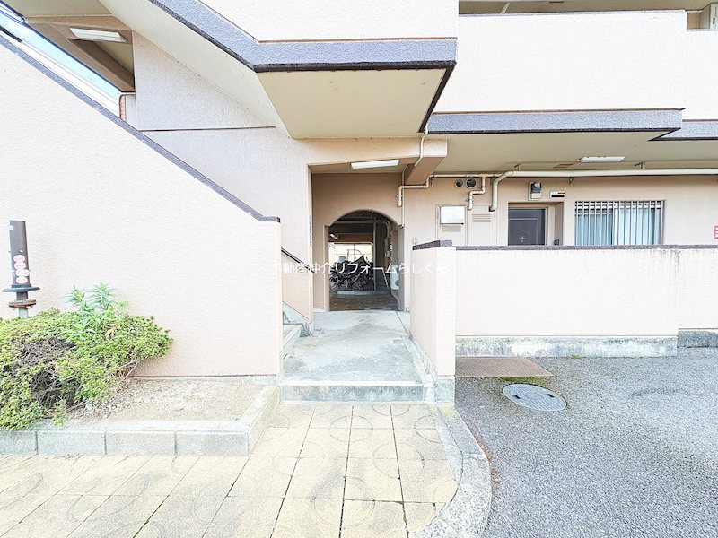 共用部写真（エントランス）