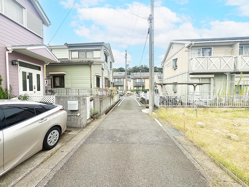 現地写真（前面道路含む現地写真）