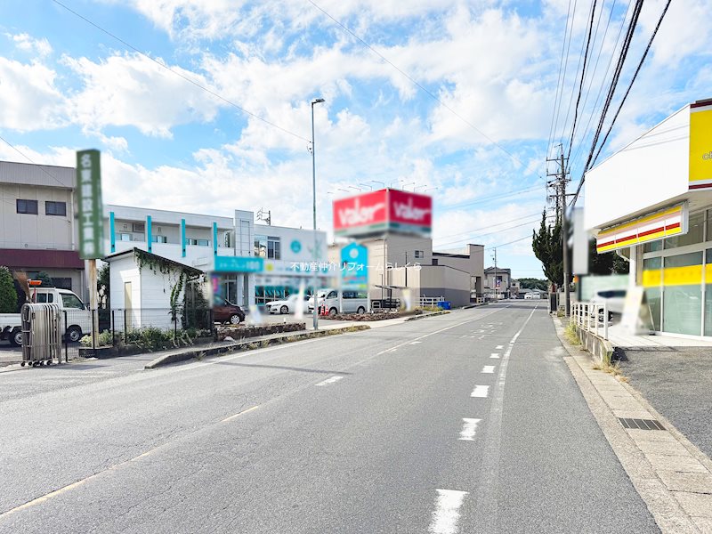 現地写真（前面道路含む現地写真）