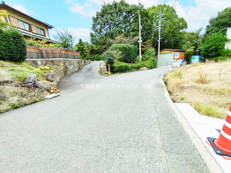 現地写真（前面道路含む現地写真）